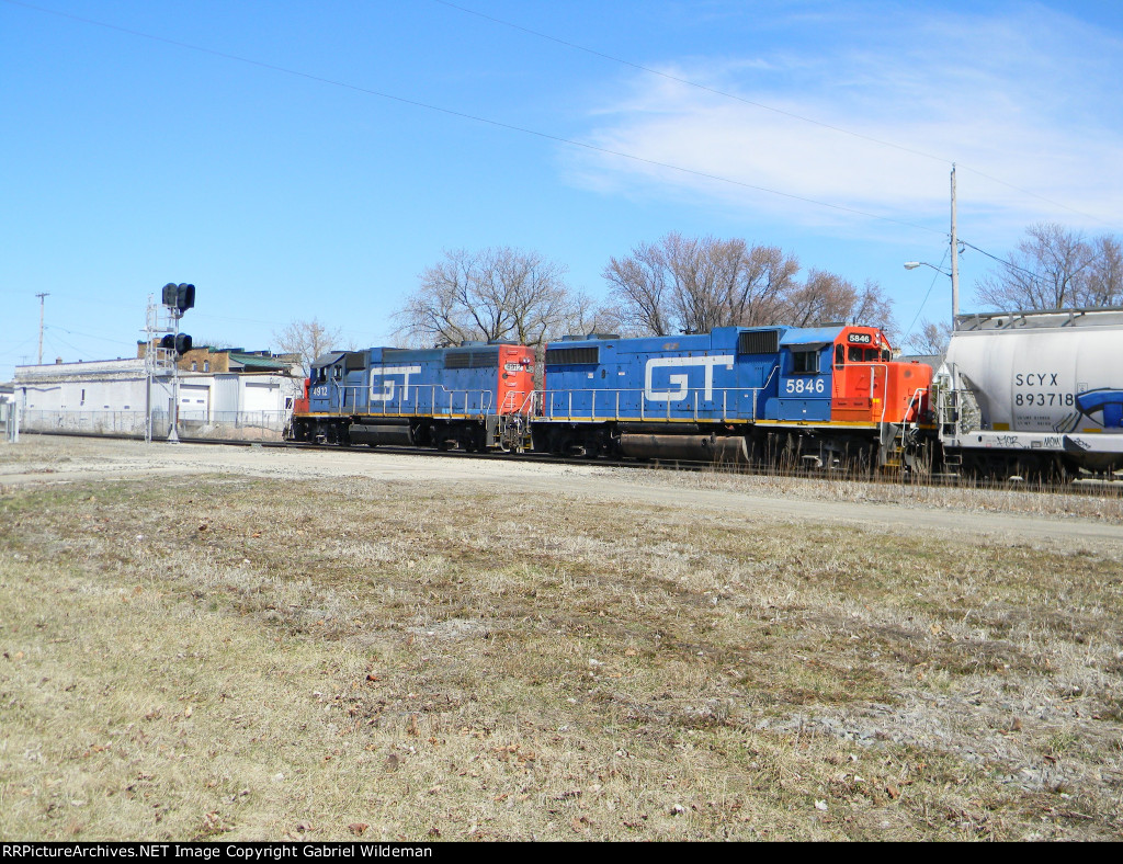 GTW 5846 & GTW 4912